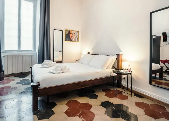 Art Deluxe - Vatican Apartment *