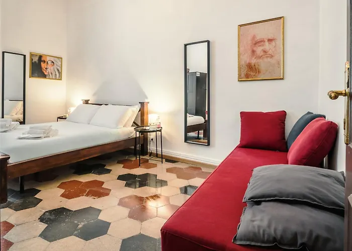 Art Deluxe - Vatican Apartment